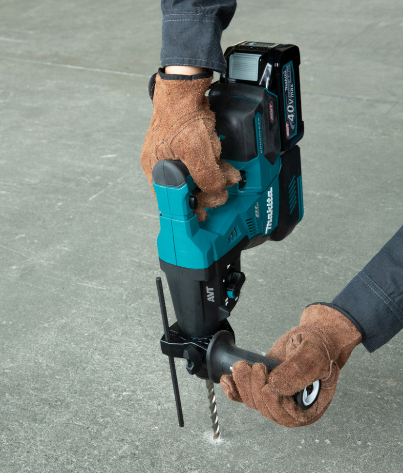 Аккумуляторный перфоратор XGT Makita HR003GZ
