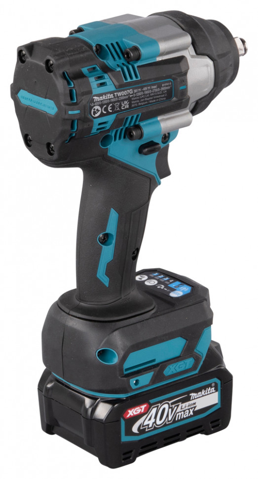 Аккумуляторный ударный гайковерт  XGT Makita TW007GD201