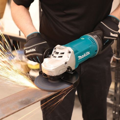 Угловая шлифмашина (болгарка) Makita GA7071X1, 180 мм, 2400 Вт