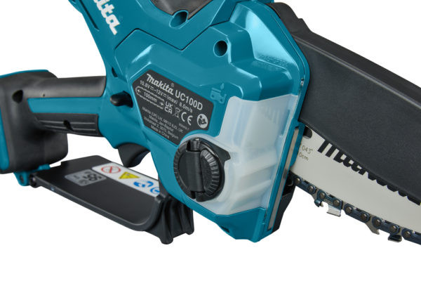 Аккумуляторная цепная пила 12V, 10см Makita UC100DWA (1x АКБ 2 Ач, ЗУ)