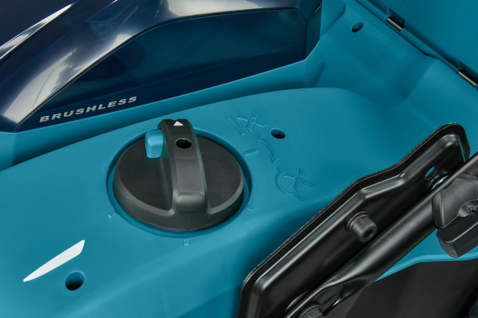 Аккумуляторный 40V скарификатор Makita UV001GZ (без АКБ и ЗУ) Аккумуляторный 40V скарификатор Makita UV001GZ (без АКБ и ЗУ)