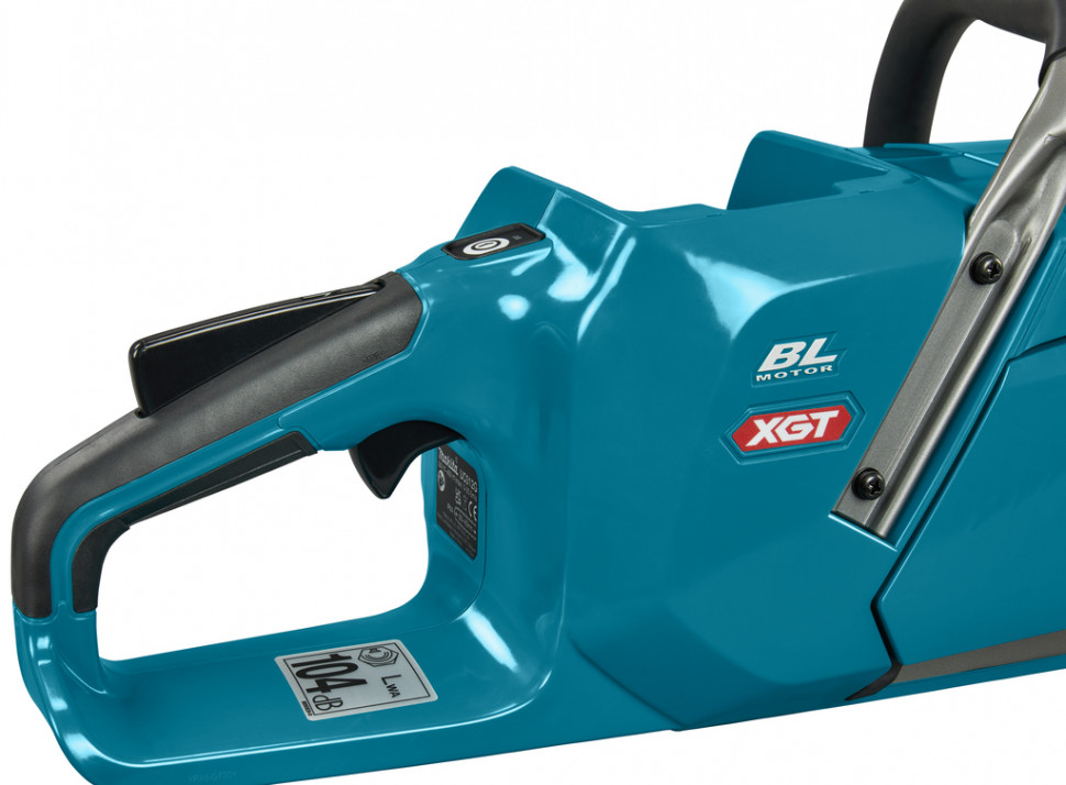 Аккумуляторная цепная пила 40v, шина 35см Makita UC011GZ (без АКБ и ЗУ)