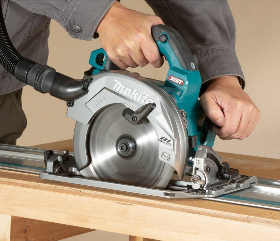 Аккумуляторная дисковая пила Makita XGT HS004GZ Аккумуляторная дисковая пила Makita XGT HS004GZ