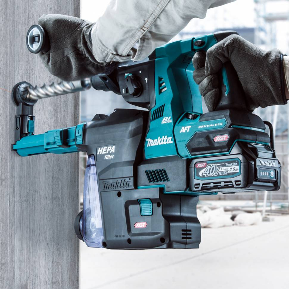 Аккумуляторный перфоратор XGT Makita HR001GM201