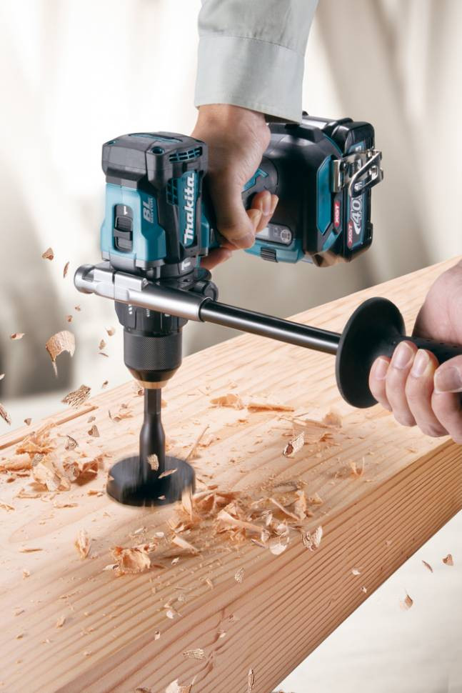 Ударная дрель-шуруповерт XGT Makita HP001GD201