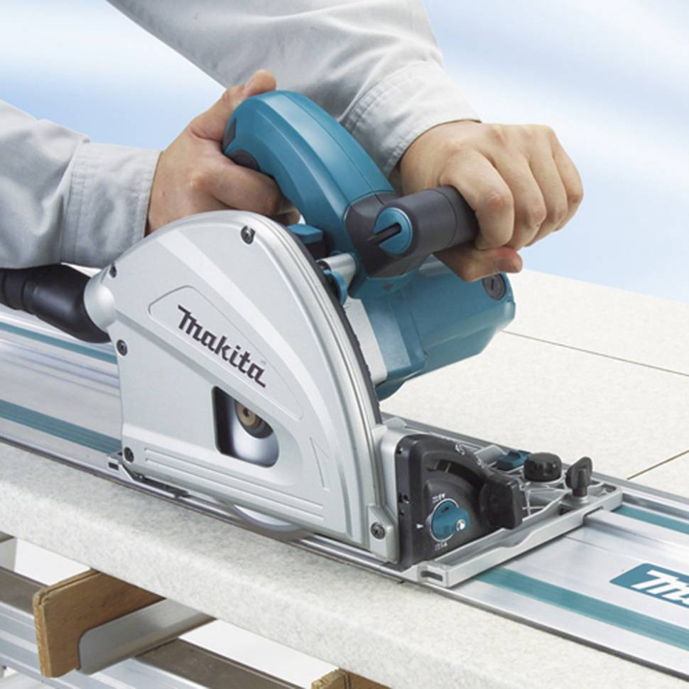 Пила дисковая погружная Makita SP 6000 J (SP6000J) Пила дисковая погружная Makita SP 6000 J (SP6000J)